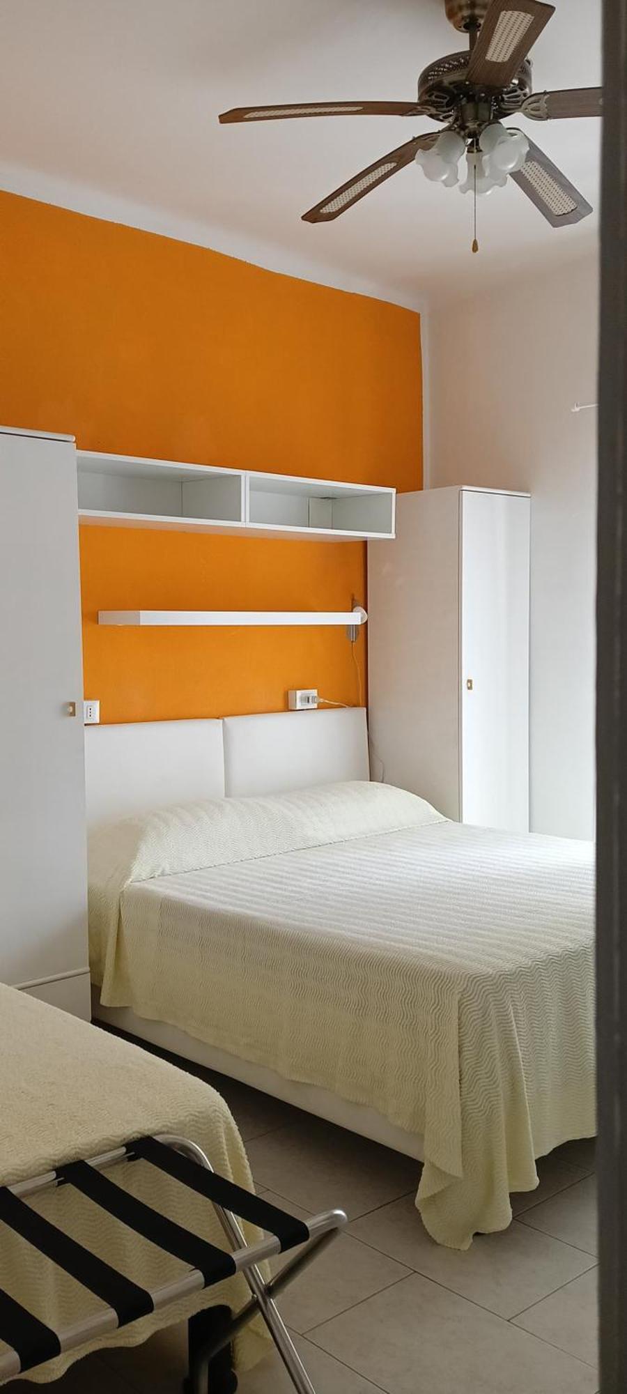Piccolo Hotel Holiday Center Finale Ligure Exterior foto